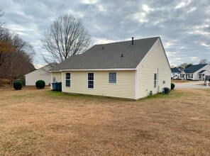 401 Daffodil Way in Rocky Mount, NC - Building Photo - Building Photo