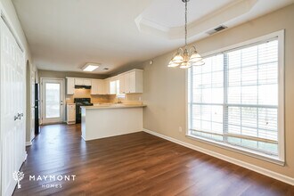 376 Walker Way in Pelham, AL - Building Photo - Building Photo