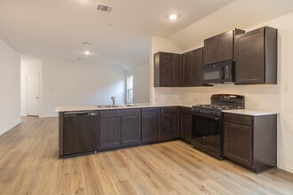 309 Canley Lp in Hutto, TX - Building Photo - Building Photo