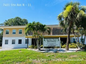 1 Bed/1 Bath - Unit 4 in St. Petersburg, FL - Building Photo