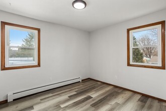 1730 Harold St in Green Bay, WI - Building Photo - Building Photo