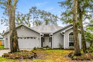 401 Baybrook Dr in Fleming Island, FL - Building Photo