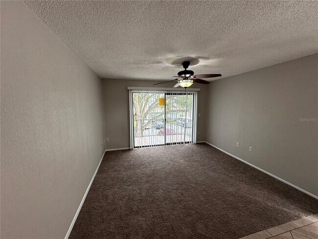 6020 Village Cir S in Orlando, FL - Building Photo - Building Photo