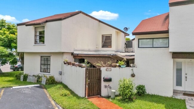 property at 693 NW 102 Pl