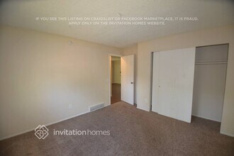 3280 Queen Ct in Broomfield, CO - Foto de edificio - Building Photo