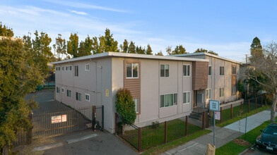 2227 Bonar St in Berkeley, CA - Building Photo - Primary Photo