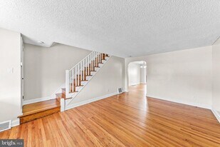 129 Alverstone Rd in Clifton Heights, PA - Building Photo