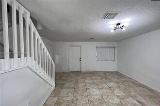13990 SW 260th St in Homestead, FL - Building Photo - Building Photo
