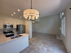 13404 Tiverton Rd in San Diego, CA - Building Photo - Building Photo