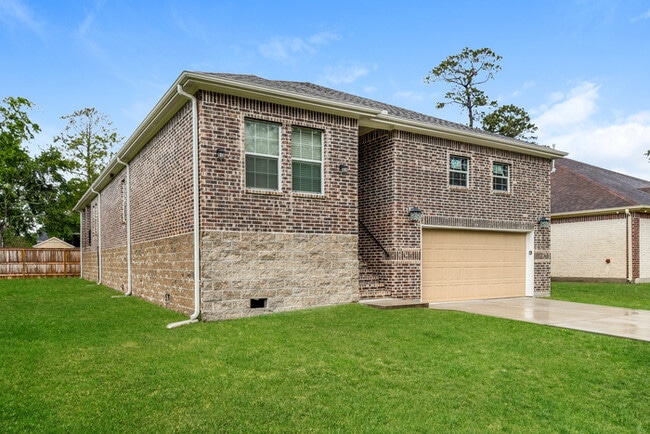 18027 Bambridge Dr in Houston, TX - Building Photo - Building Photo