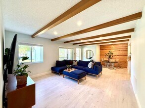4765 Sable Pine Cir, Unit D2 in West Palm Beach, FL - Foto de edificio - Building Photo