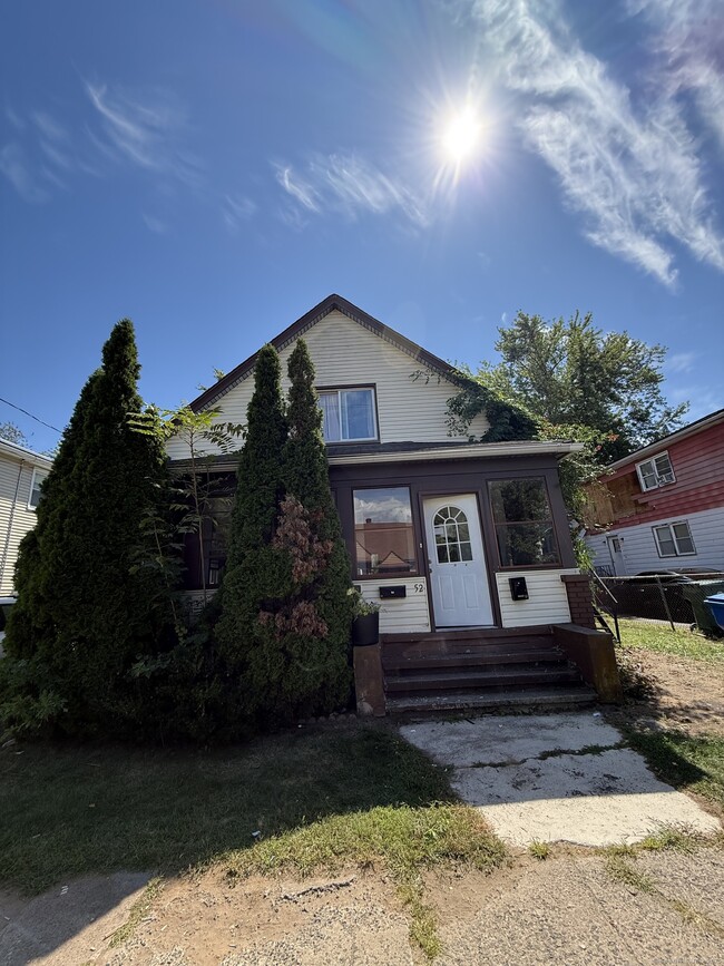 property at 52 Pine St