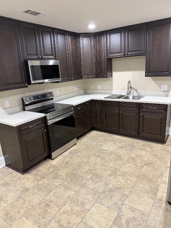 1110 West Dr, Unit 1110 west drive in Westwego, LA - Foto de edificio - Building Photo