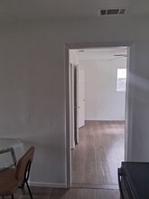 207 Arnett Dr, Unit 2 Bedroom 2 Bathroom in Euless, TX - Building Photo - Building Photo