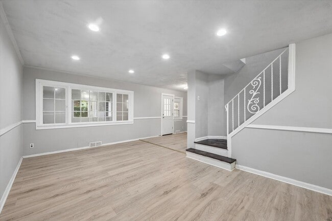 property at 2609 Kane St