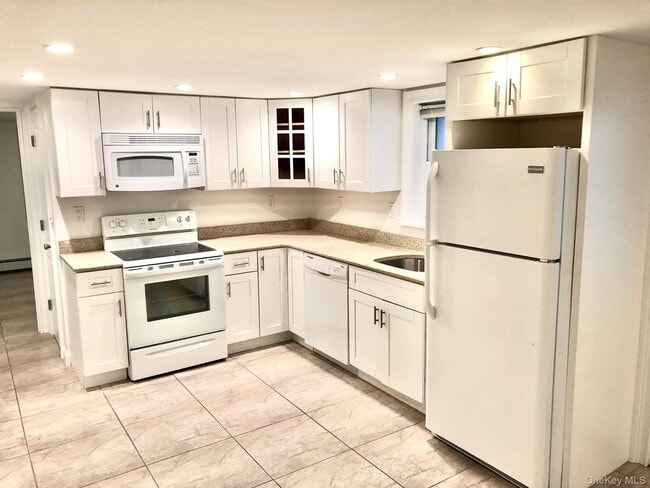 property at 48 Illinois Ave