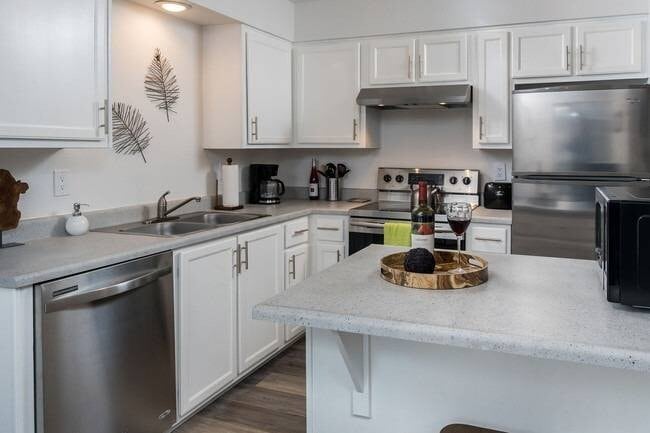 Sienna Pointe Apartments