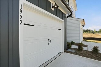 1952 Dapple Dr in Fuquay Varina, NC - Building Photo - Building Photo