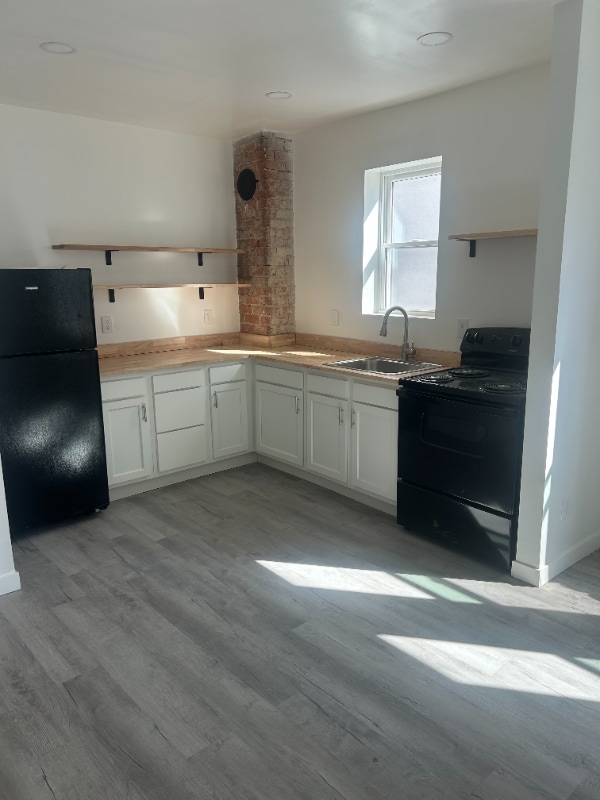 property at 2131 Williams Ave