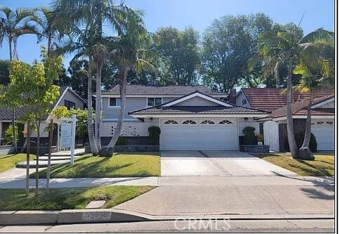 property at 13618 Edgefield St