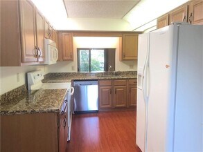 2173 NW 37th Ave in Coconut Creek, FL - Building Photo - Building Photo