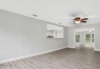 2473 Patsy Anne Dr in Jacksonville, FL - Building Photo - Building Photo
