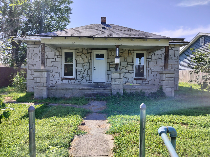 2308 Murphy Ave in Joplin, MO - Foto de edificio