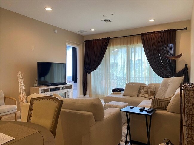 2901 NW 126th Ave, Unit 421 in Sunrise, FL - Building Photo - Building Photo