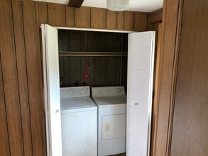 10 Cedar St in Cairo, NY - Building Photo - Building Photo