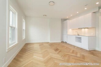 461 Massachusetts Ave in Boston, MA - Building Photo - Building Photo