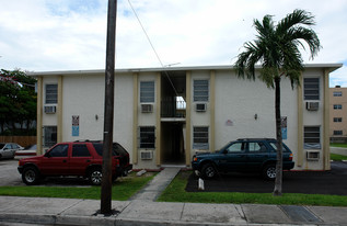 728 NW 4th St Apartments