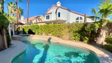 45540 Desert Fox Dr in La Quinta, CA - Building Photo - Building Photo