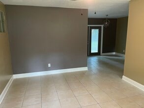 2601 Rippee Rd in Tallahassee, FL - Building Photo - Building Photo