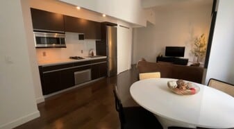 111 John St in New York, NY - Building Photo