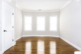 9 Woodside Ave in Boston, MA - Building Photo - Building Photo