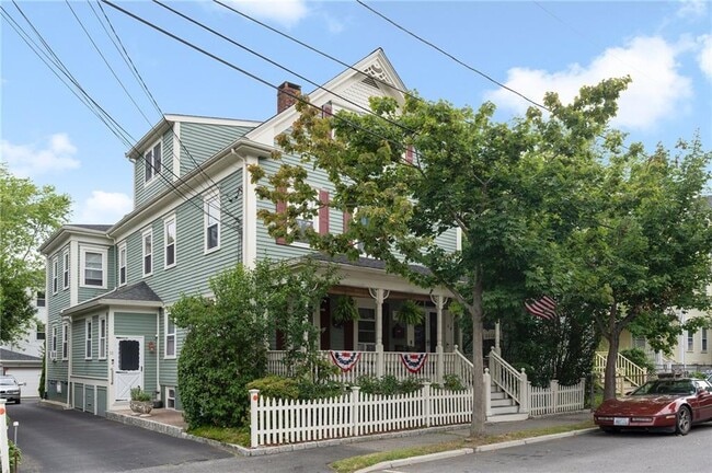 property at 11 Lincoln Ave