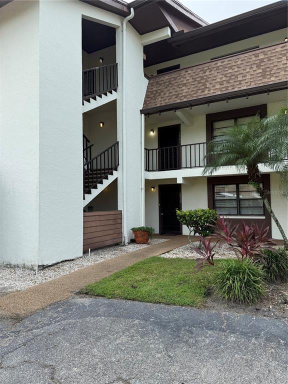 property at 6000 Oak Creek Ln