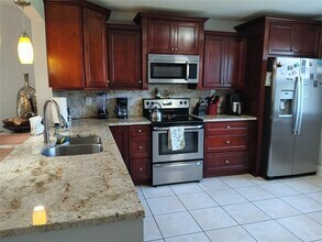 55 SE 14th St in Boca Raton, FL - Building Photo - Building Photo