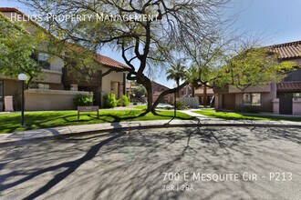 700 E Mesquite Cir in Tempe, AZ - Building Photo - Building Photo