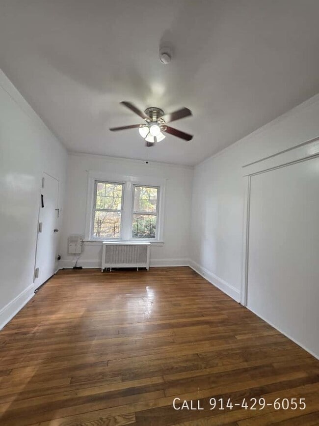 10 Eastview Ave in Yonkers, NY - Building Photo - Building Photo