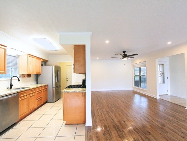 property at 3810 Bonita Ln