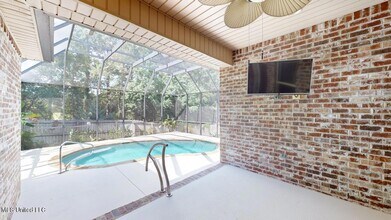 787 Bay Breeze Dr, Unit 1 in Biloxi, MS - Building Photo - Building Photo