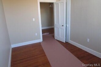 43 Clinton St in Cornwall, NY - Building Photo - Building Photo