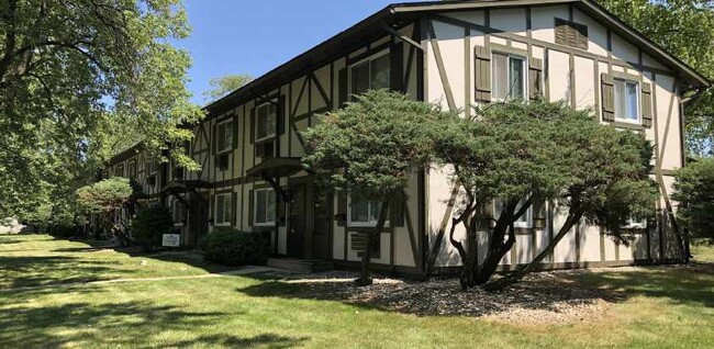 Lockport South Apartments in Lockport, IL - Building Photo - Building Photo