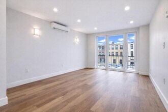 91 Bruckner Blvd in Bronx, NY - Building Photo - Building Photo