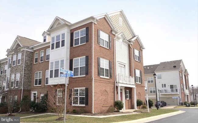 25496 Schooley Mill Terrace in Chantilly, VA - Building Photo - Building Photo
