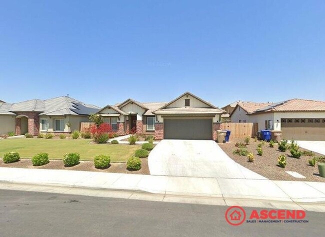 property at 8912 Wolf River Ave