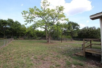 1016 Bennett Ave in Tyler, TX - Building Photo - Building Photo