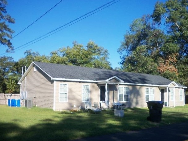 101 Fletcher St in Morven, GA - Foto de edificio - Building Photo