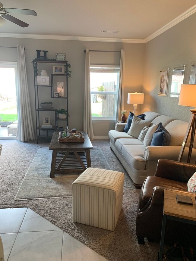 2761 W Kilimanjaro Way in Rogers, AR - Building Photo - Building Photo